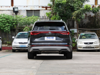 VW Talagon Luxury Jiajing Pro 6-seater 4 Motion 380TSI